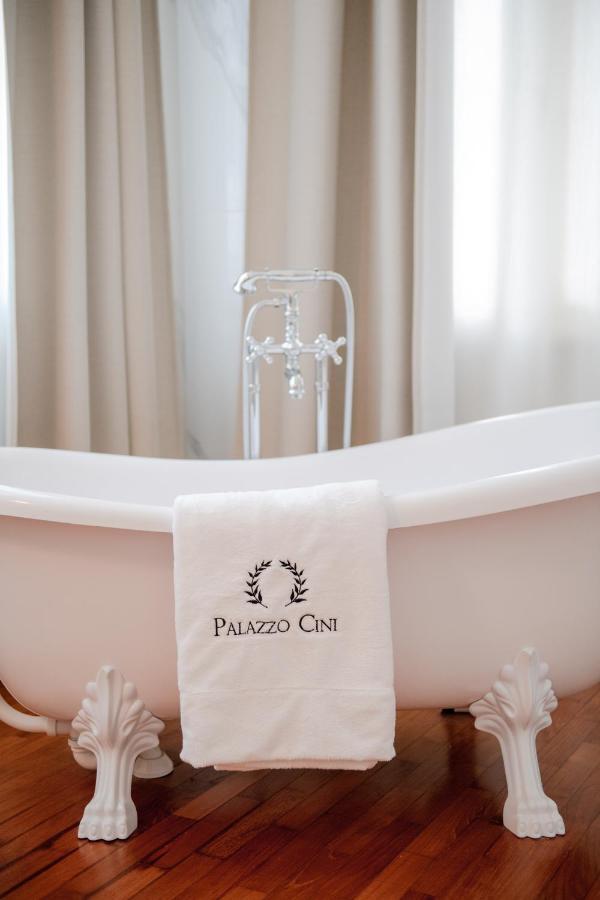 Palazzo Cini Luxury In Bed and breakfast